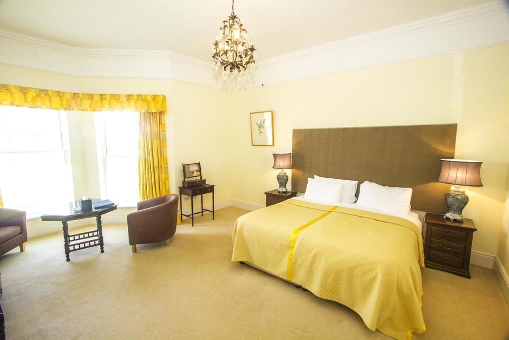 فندق Emlagh House دينغل المظهر الخارجي الصورة