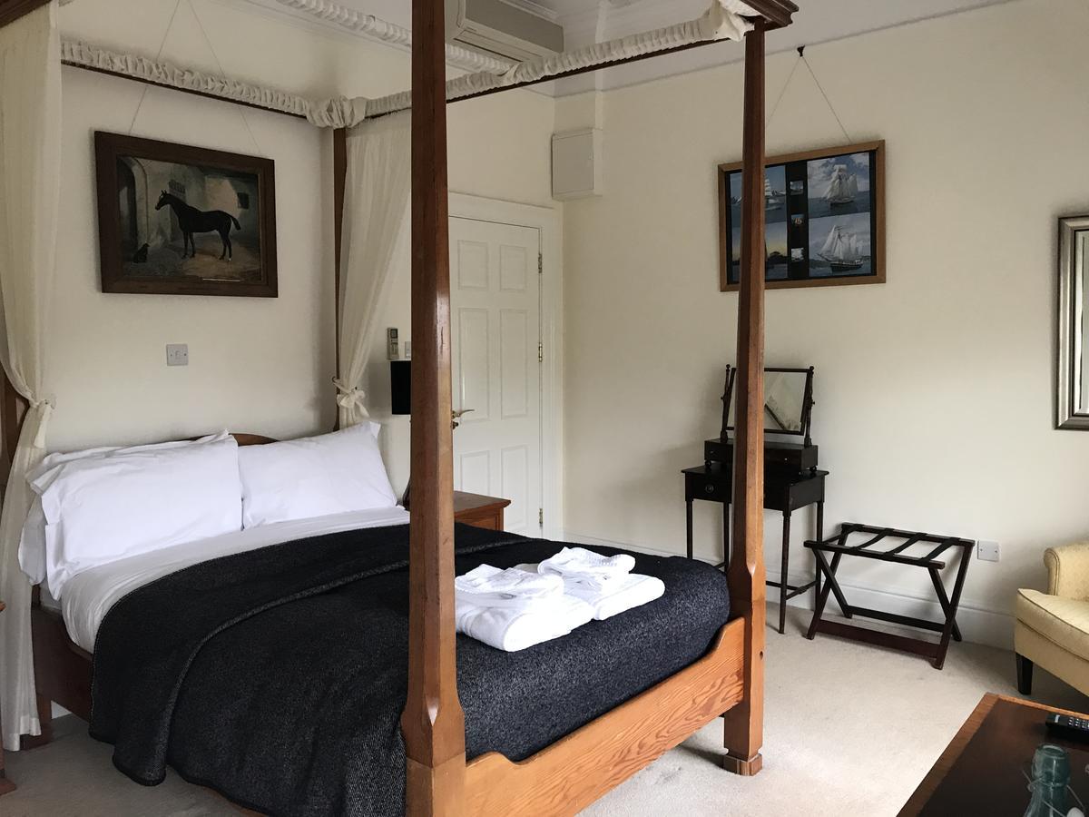 فندق Emlagh House دينغل المظهر الخارجي الصورة
