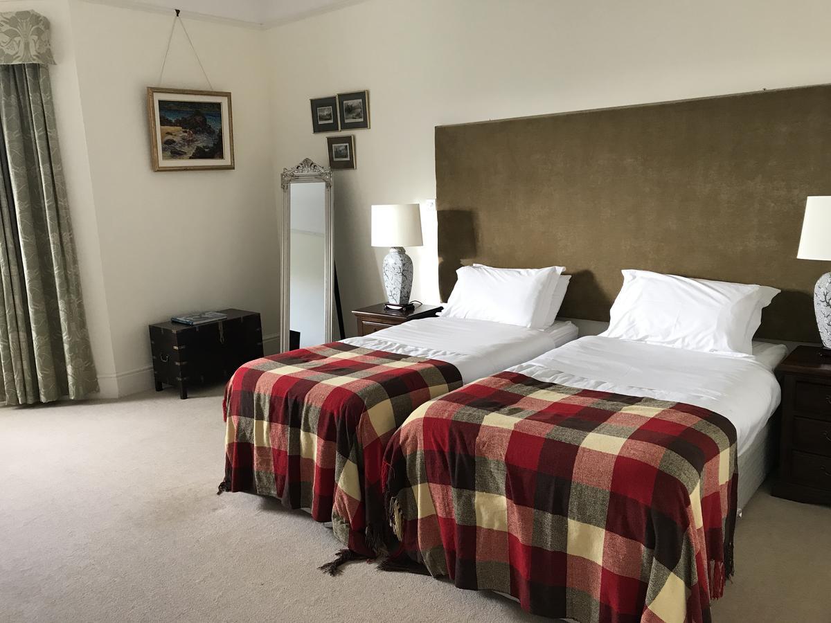 فندق Emlagh House دينغل المظهر الخارجي الصورة